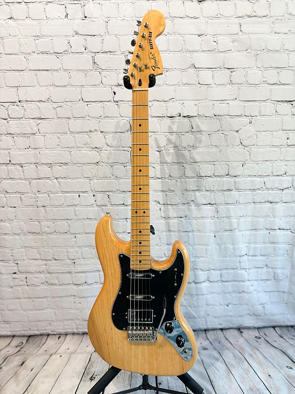 Fender Alternate Reality Series Sixty-Six HSS with Maple Fretboard 2019 - Natural image 1