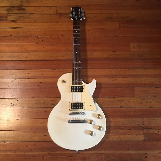 【10670】 EPIPHONE Les Paul 100 ホワイト Epiphone Les Paul Custom - Alpine White – Empire Music