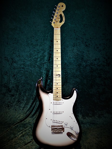 Borealis Strat Black White Burst