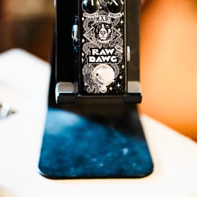 ギター MXR EG74 RAW DAWG Eric Gales Sig. CHEWY & BALANCED OVERDRIVE TONES: MXR Raw Dawg Eric Gales