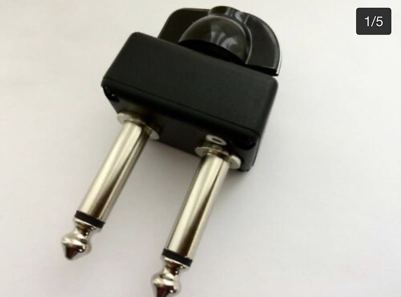 Lion Tamer (Lion Tamer) Fender Hot Rod Deluxe Master Volume Reverb