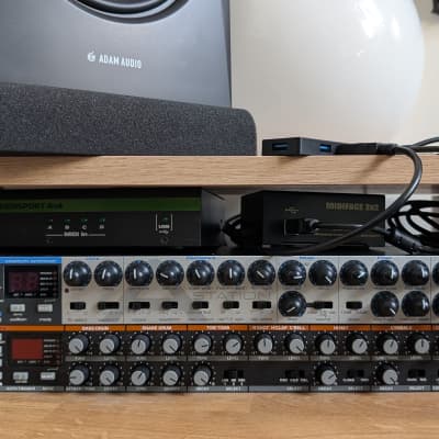 Novation A Station 8-Voice Rackmount Synthesizer 2001 - Blue