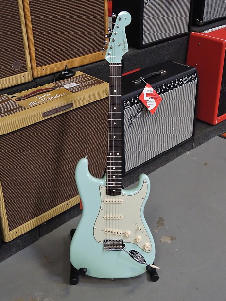 Mexican 2002 Strat - long project. blue lacquer to nitro
