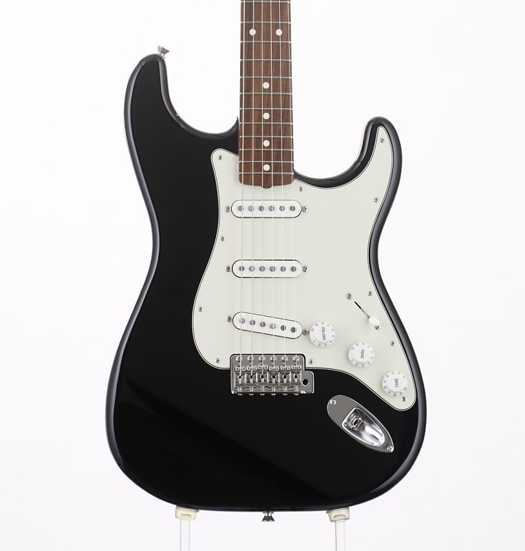 Fender Made in Japan Traditional 60s Stratocaster Rosewood