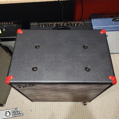 Fender Rumble 410 4x10" 500W Bass Cabinet Used image 6