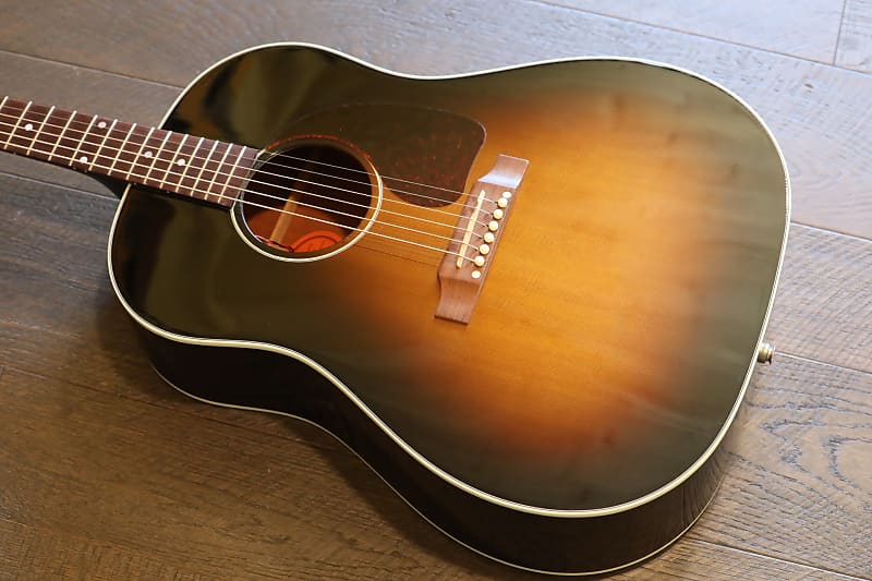 2001 Gibson J-45 Standard Acoustic/ Electric Dreadnaught Guitar Vintage  Sunburst + OHSC