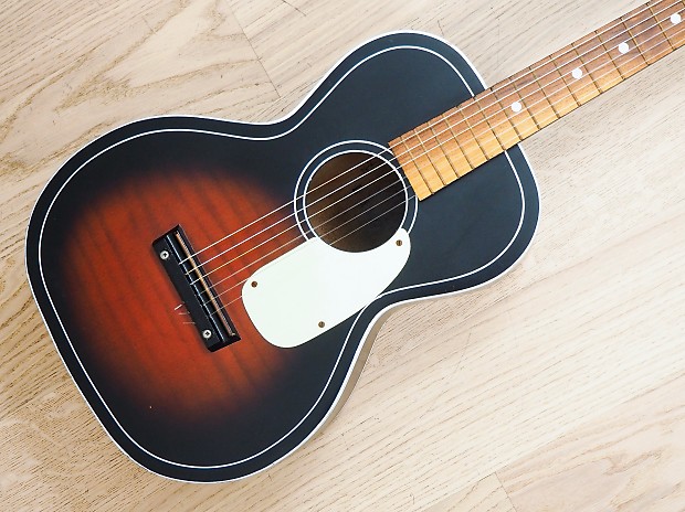 1960s Silvertone Vintage Parlor Guitar Model 604 w Case Strap One Owner