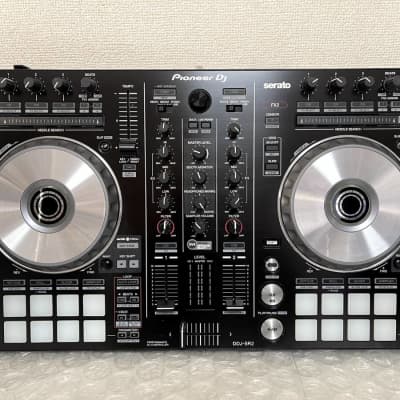 Pioneer DJ DDJ-SR2  MUSIC STORE professional