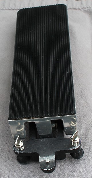 Emmons online volume pedal
