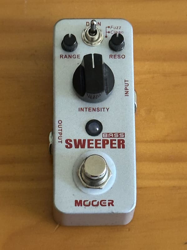 Mooer Bass Sweeper