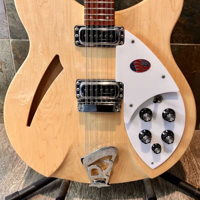 Superb 2019 Rickenbacker 330/12 in Gorgeous Mapleglo OHSC (746) for sale