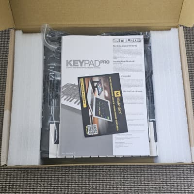 Reloop Keypad Pro 25-Key MIDI Controller 2025 - Present - Black image 5
