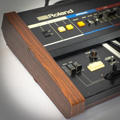 1983 Roland Juno 60 - Classic Analog 61-Key Synthesizer Excellence - Vintage image 6