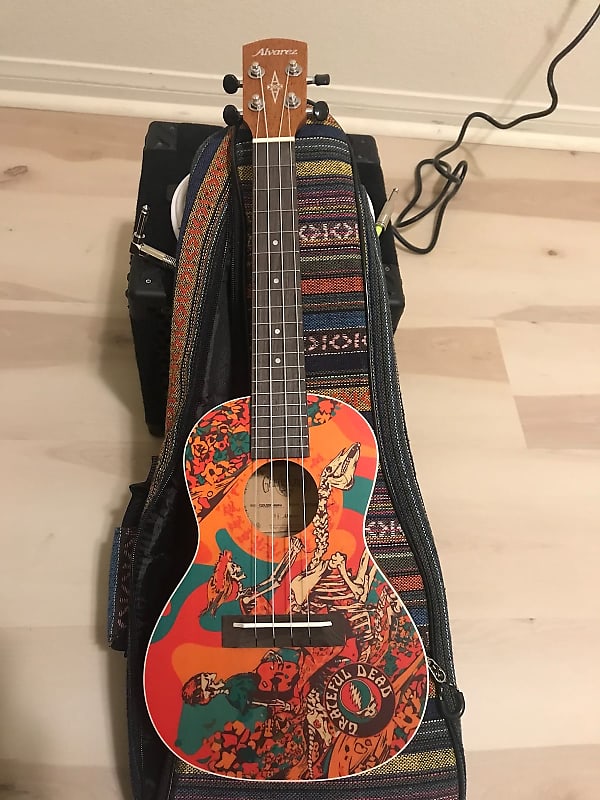 Grateful dead ukulele case sale