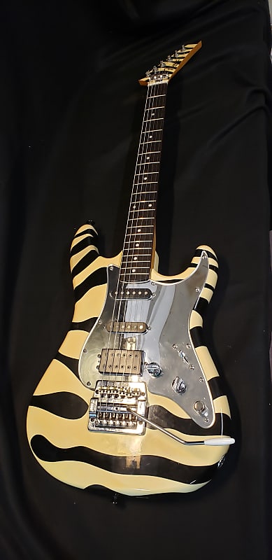 Hondo Fame series 761 1980s - Zebra stripe black and white | Reverb