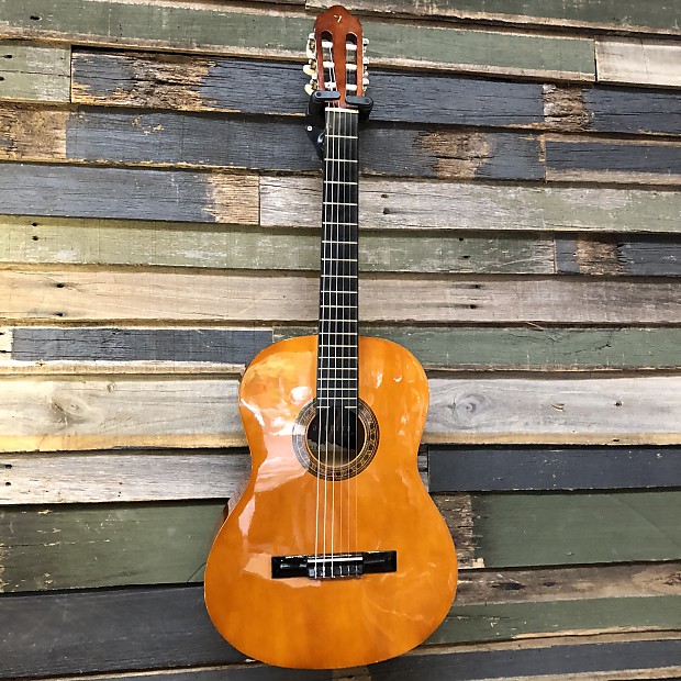 Valencia Model TC 14