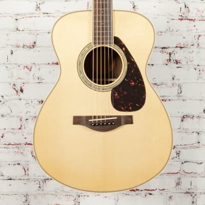 Yamaha LS6 ARE Acoustic/Electric Guitar Natural image 1