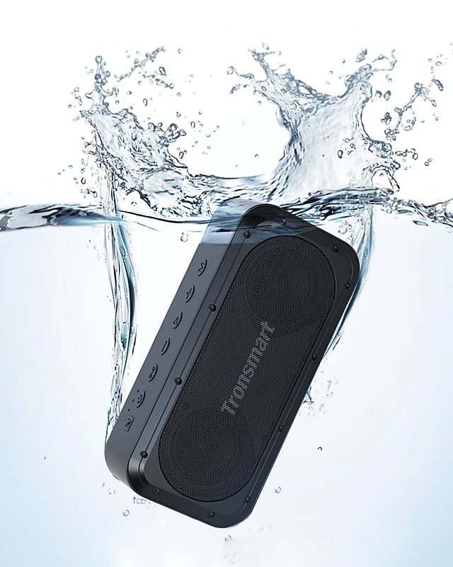 Immagine Tronsmart Bluetooth Speaker Wireless With Subwoofer Powerful Bass, IPX7 Waterproof Portable Speakers for Outdoor, Super Battery to 18H Playtime or as USB POWER BANK, Support NFC/Aux/MIRCO SD/USB-Disk - 1