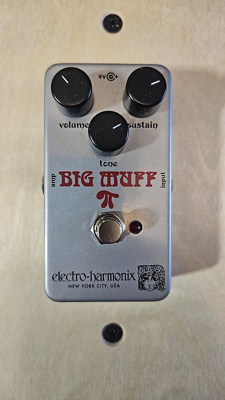 Electro-Harmonix Ram's Head Big Muff Pi