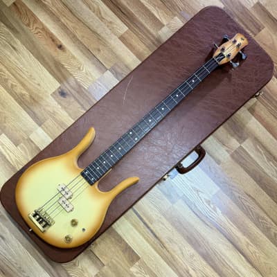Dusty Hill of ZZ Top's Very Rare 1979 Hondo II Longhorn Creme Burst Bass for sale