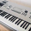 Yamaha Motif 8 88 key piano keyboard synthesizer near MINT cond-synth for sale