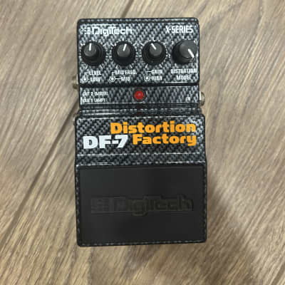 Digitech Distortion Factory DF-7 - Pedal on ModularGrid