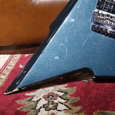1985 Fender Japan Katana image 3