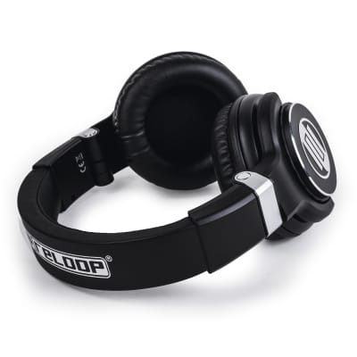 Reloop RHP-15 professional dj headphones with carry pouch and detachable cable image 4