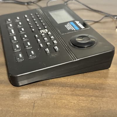 Alesis SR-16 Drum Machine 2010s - Black