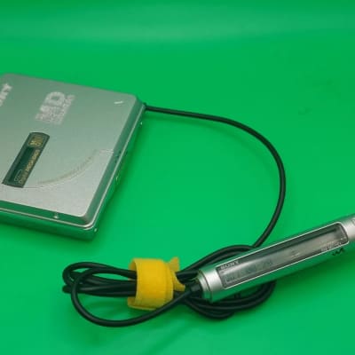 Sony MZ-E35 MD Walkman Minidisc Player Digital Mega Bass
