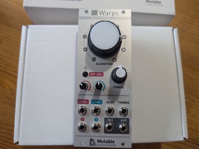 Mutable Instruments Warps