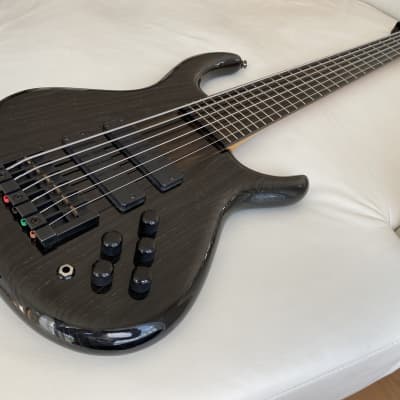 Schack Unique 6-String Bass - Black for sale