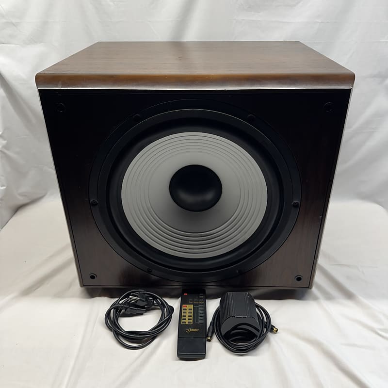 Genesis 900 Servo Controlled 15” Powered Subwoofer  			