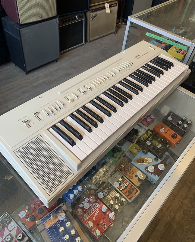 Yamaha PS-20 Automatic Bass Chord System 1981 - White image 1