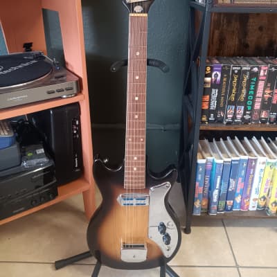 Vintage Teisco ET-440 Spectrum 4, Japanese 1970's, 4 pickups