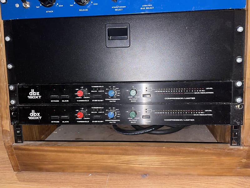 dbx 160XT Compressor / Limiter