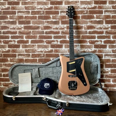 Uma Guitars Jetson 2, 2020 Bronze w/ Roasted Flame Maple
