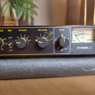 Drawmer 1968 ME Mercenary Edition Stereo Compressor image 3