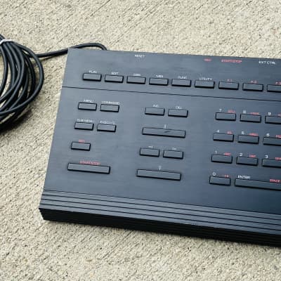 Roland RC-100 Remote Control for S Series Samplers S-770 S-550 S-330