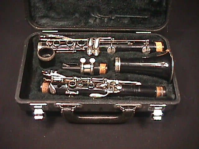 A Yamaha Model 20 Clarinet in it's Original Case & Ready to Play 6 C