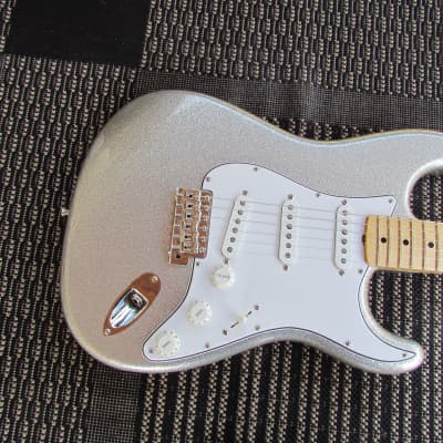 Fender Custom Shop 64 NOS Stratocaster Silver Sparkle W/Matching Headstock Mint W/OHC & All Paperwork 2021 Fender Custom Shop Stratocaster image 4