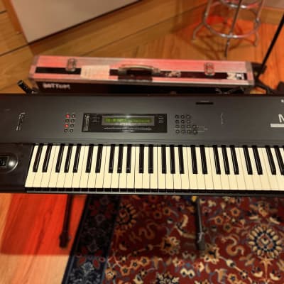 Korg M1 61-Key Synth Music Workstation 1990s - Black