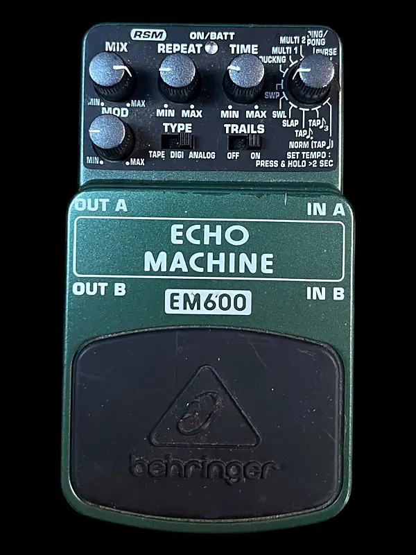 Behringer EM600 Echo Machine Pedal | Reverb