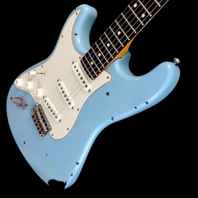 LEFTY! Custom Fender Heavy Relic ST60s Aged Daphne Blue Nitro Over Black Ash Strat 7.4 lb image 4