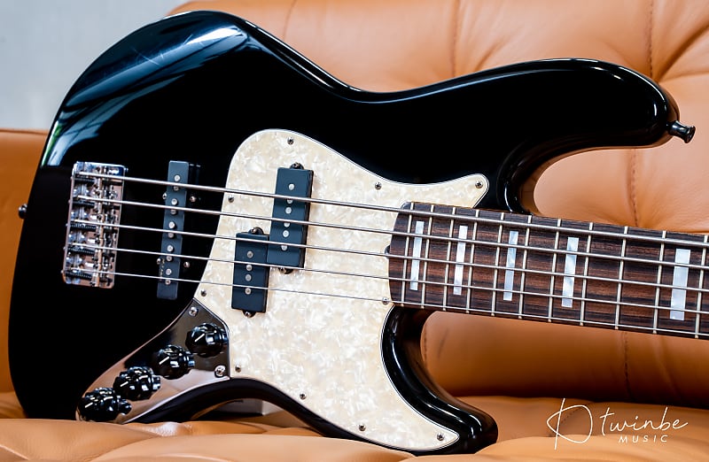 Fender Custom Shop Reggie Hamilton Jazz Bass V