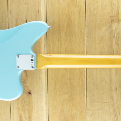 Fender Made In Japan Traditional 60 Jaguar Daphne Blue Left