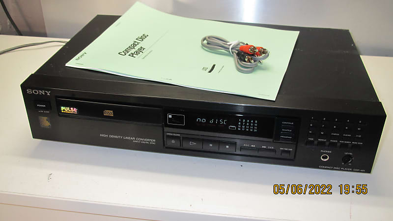 Sony Model CDP-491 Single Disc CD player w Manual - Made in Japan - Tested image 1
