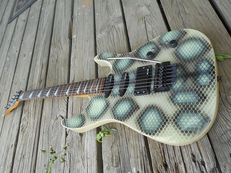 Applause GTX 23 Snakeskin Kaman Music 80s Snakeskin | Reverb