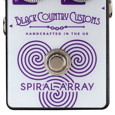 Henretta Engineering Black Hole chorus | Reverb