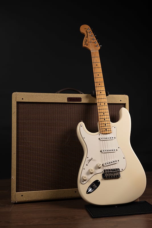 Fender Artist Series Jimi Hendrix Tribute Stratocaster USA 1997 w/Case